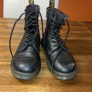 Dr. Martens Bkack boots - Leather m6 L7 Nice